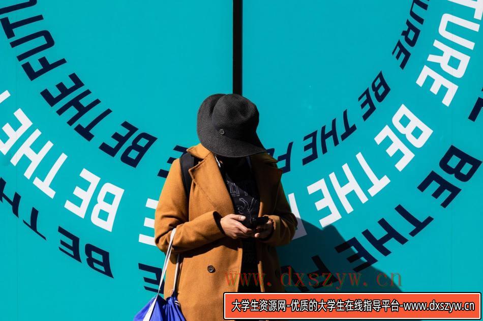 【风的诗人】版式临摹课2021年的课已完结【画质高清】-大学生资源网